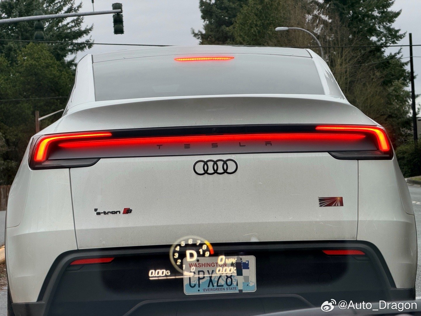 这是奥迪哪款新车？还叫TESLR？