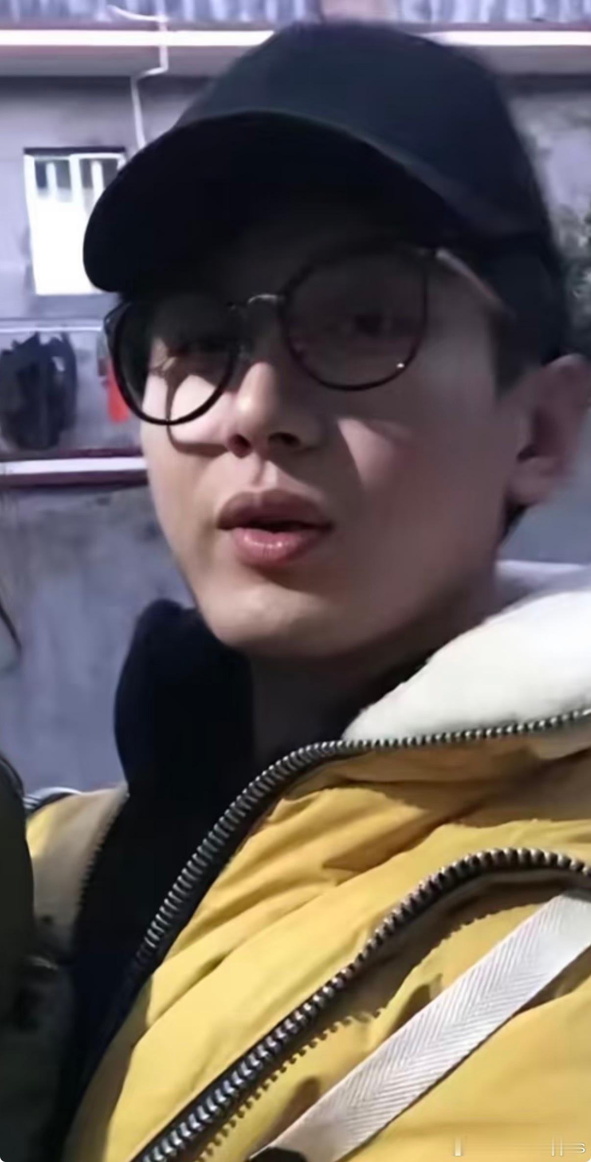 窝呃回村里是这样的