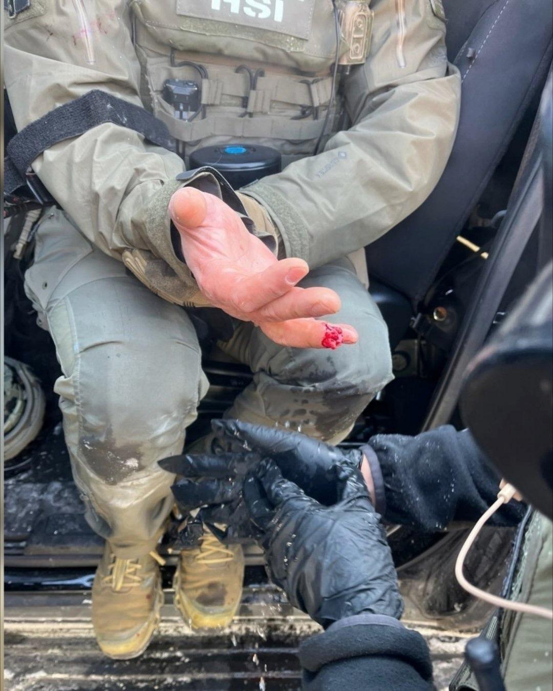 美国司法部最新公布的起诉书显示，在明尼阿波利斯与联邦执法人员爆发冲突后，四人被正