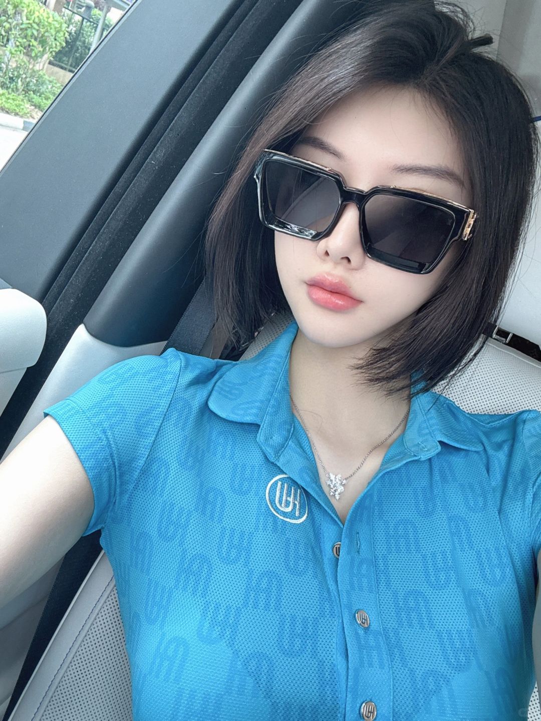 HUMANUNIFORM