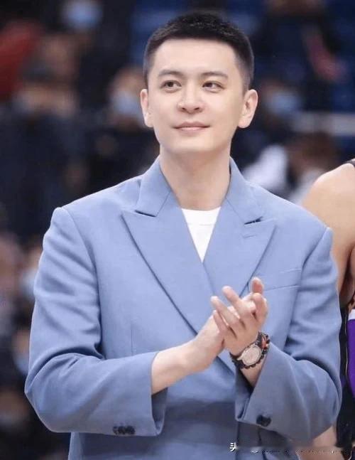 4月29日郭艾伦回到沈阳！杨鸣对广东会排出加强版12人名单，力争横扫
一号位：赵