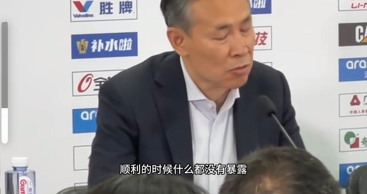 上海男篮淘汰北京男篮上海男篮晋级总决赛上海男篮时隔24年重返总决赛CBA 上海男