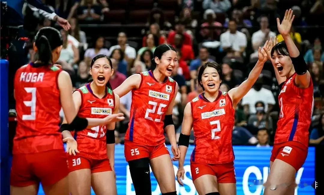 日本女排顽强到底，和巴西女排撕扯五局。
积分被扣了1.84分，感谢巴西女排，没让