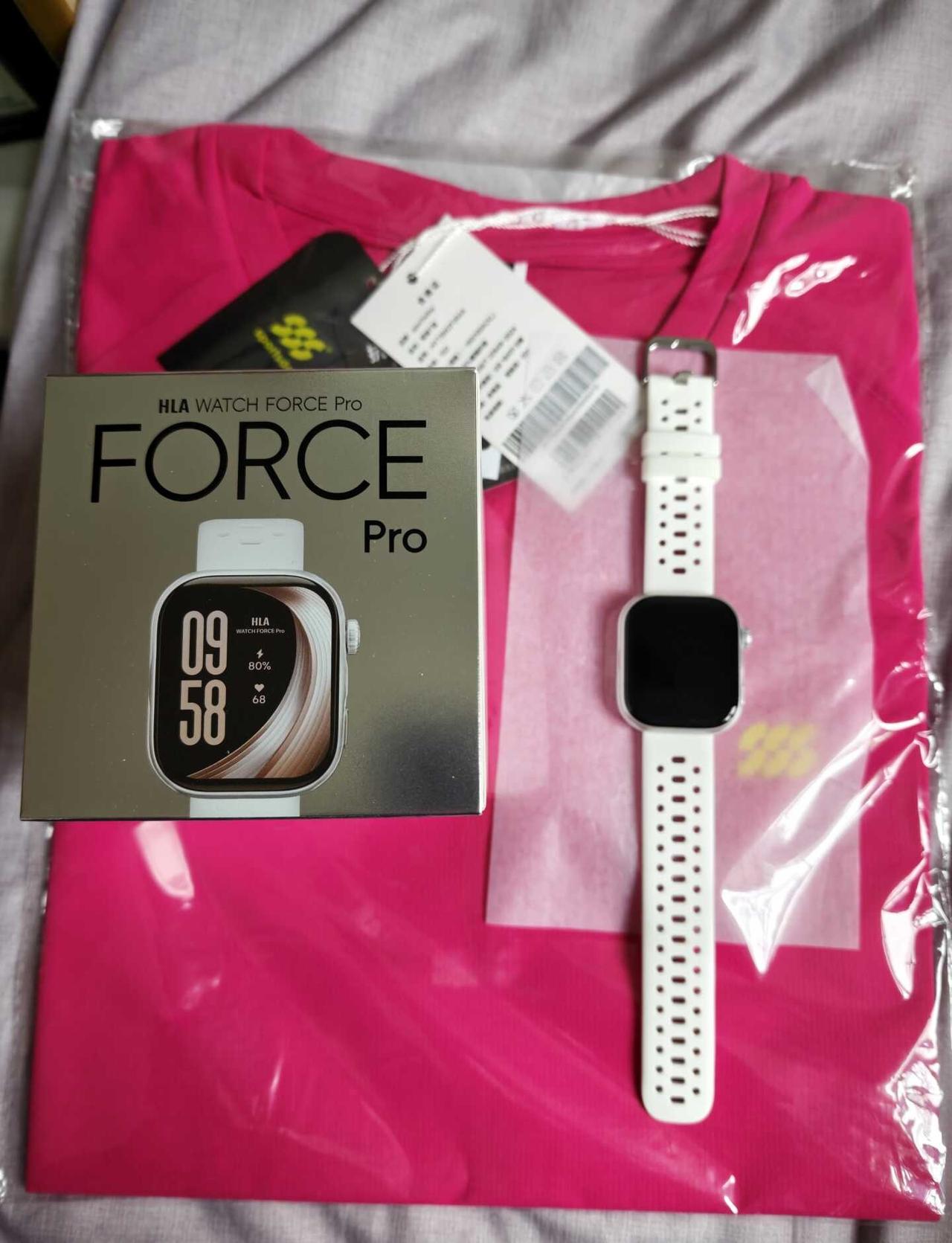 海澜之家 HLA WATCH FORCE Pro
整机约30 g，硅胶表带贴手，