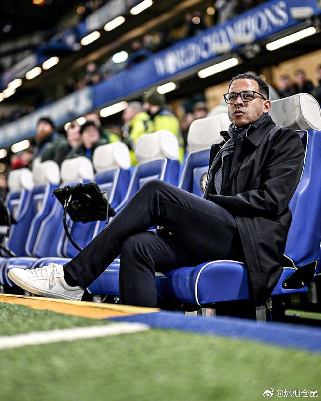 【又输了】埃弗顿3比0切尔西，切尔西各项赛事4连败，罗塞尼尔带队19场取得了10