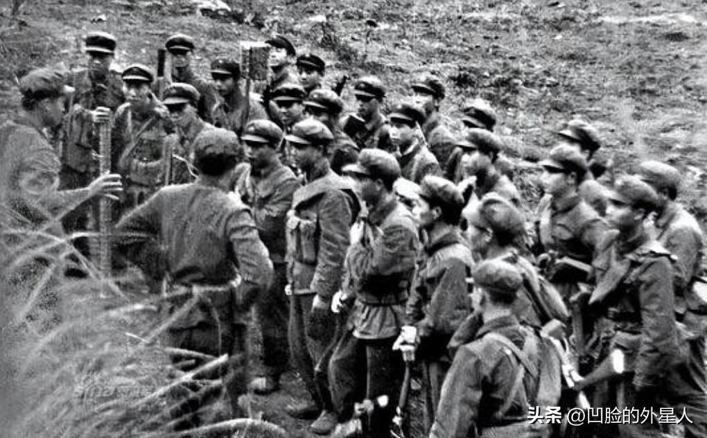 1979年，越南老百姓发现一个怪象：中国军队撤退时，为什么专炸水泥电线杆？

麻