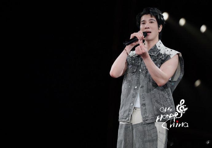 接到了王力宏出道30周年的电话 哇塞！接到王力宏出道30周年电话，30年岁月如歌