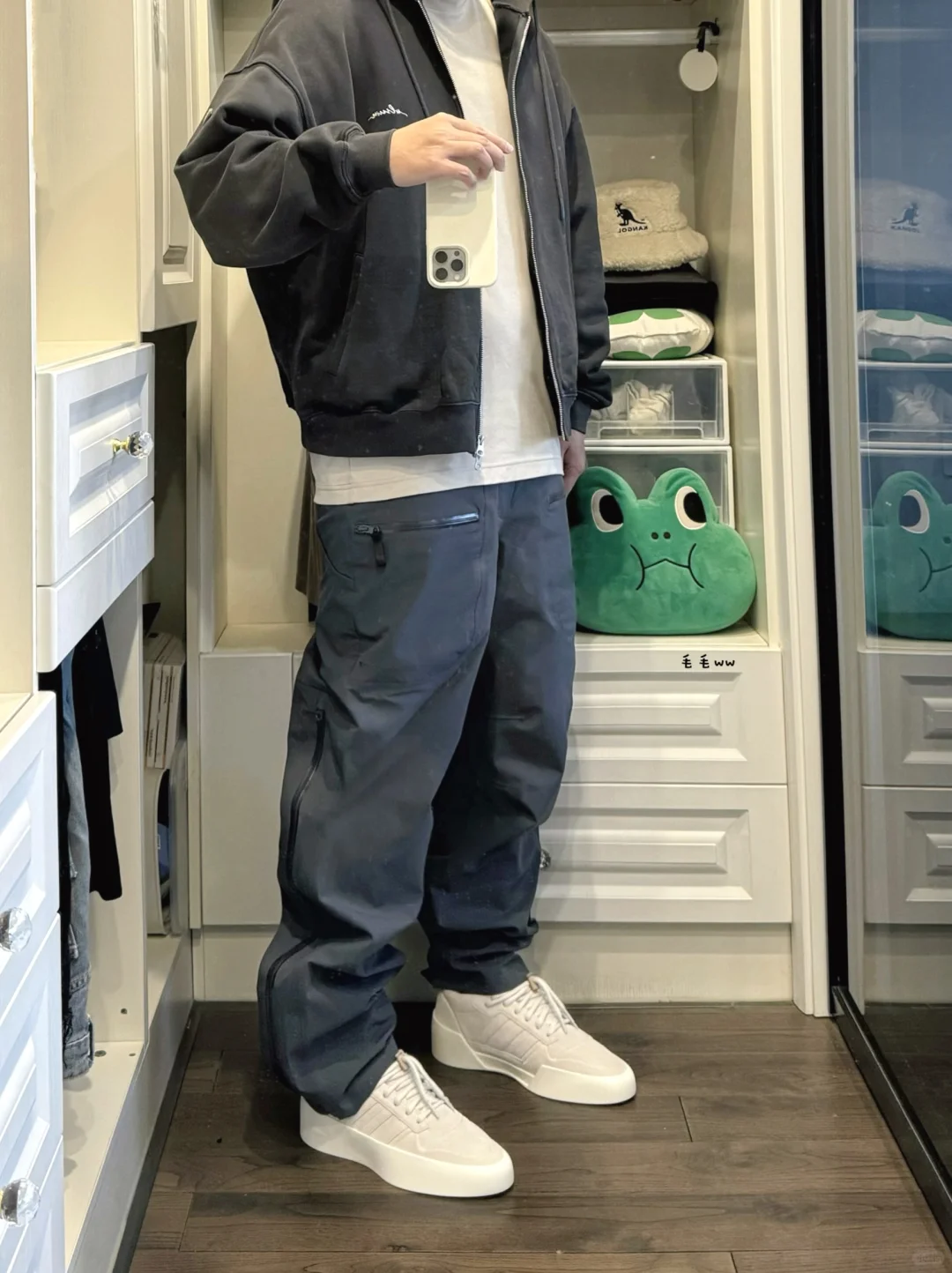 户外冲锋裤｜格雷系穿搭