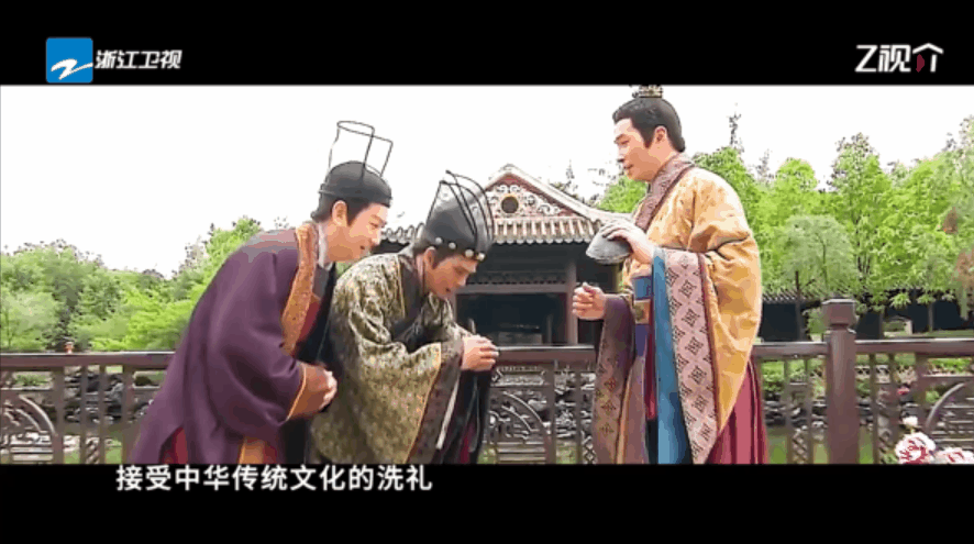 #哪个角色是你古装剧白月光##王牌对王牌8# ，全员化身“清朝关系户”，通过对戏