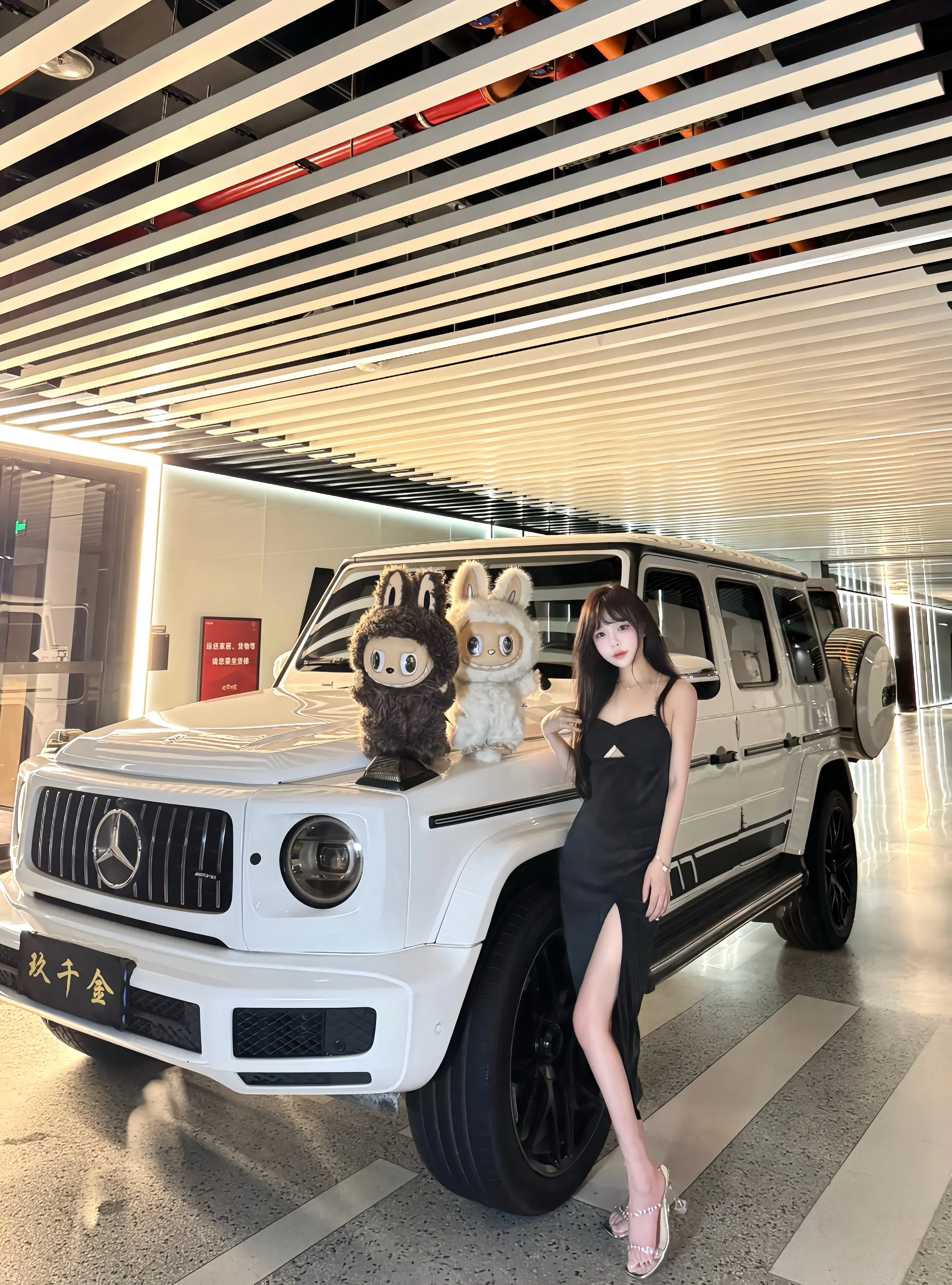 你说我的手好小我说打你脸刚刚好公主 拍照姿势