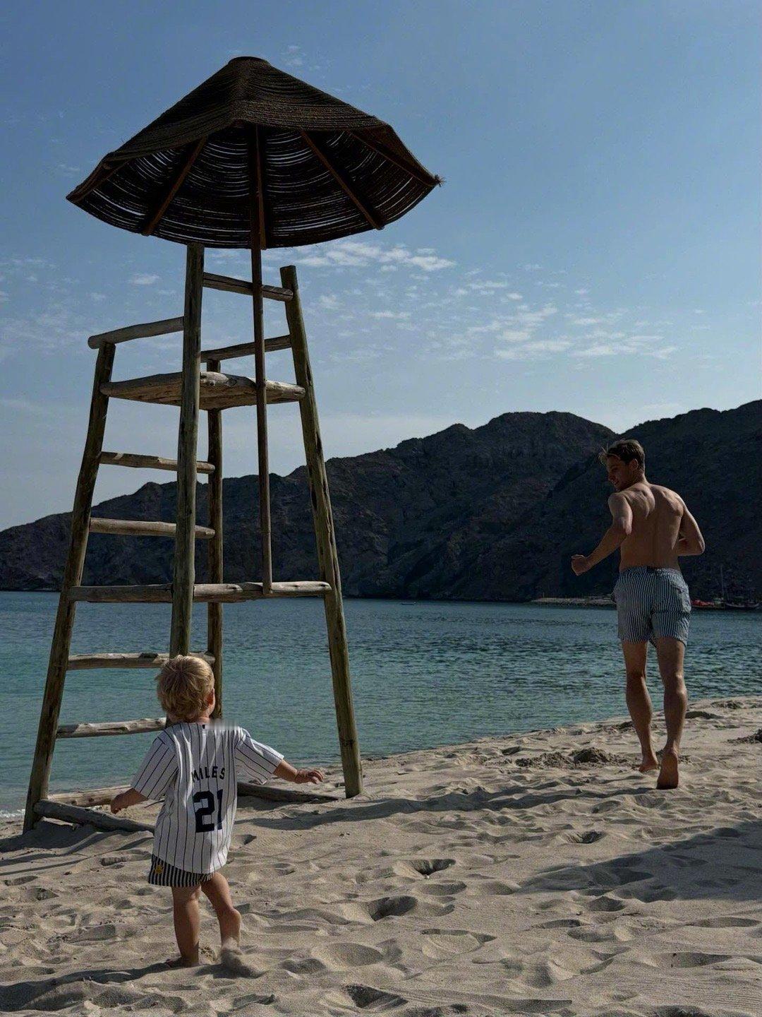 🔋“为2026充满电💙❤️🧡”🥰小推车德容在爱人陪伴下用幸福开启新的一年