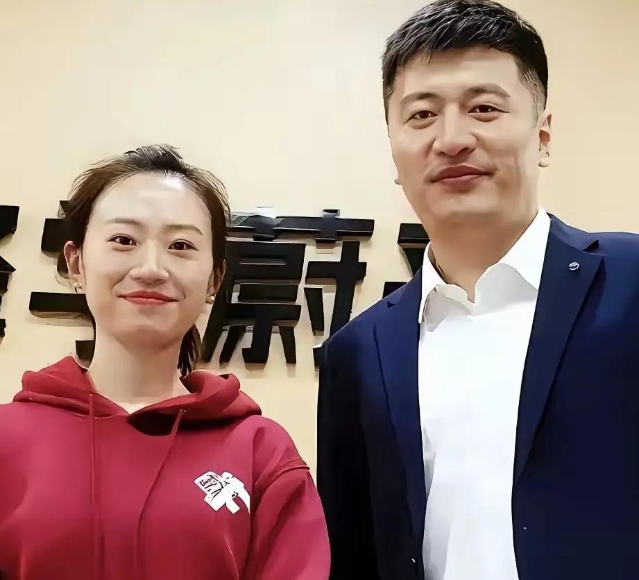 别再说张雪峰老师的病根是跑步了，其实真正的原因在这里。回顾这几年，一切都有征兆。