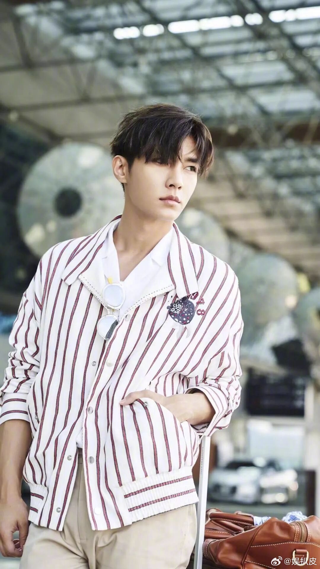 炎亚纶谈李羲承退团炎亚纶真是爱管闲事的人啊，活人感极强