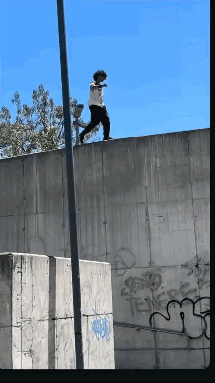 其实这个看起来很简单，
实际上一点都不容易。