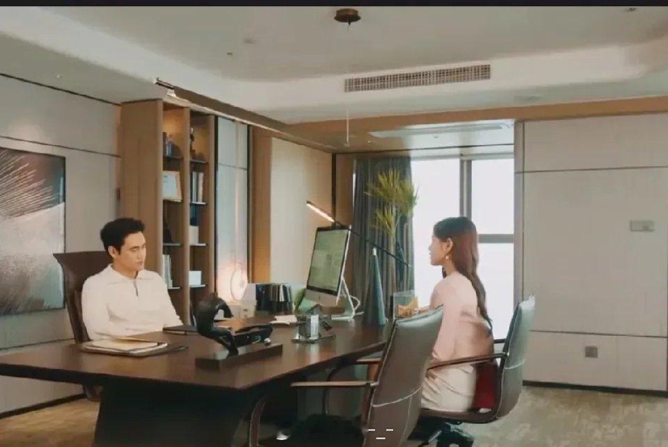 《亲爱的仇敌》都说周慕孙是天坑但有一说一他给陈凯西的那个创业建议还是很中肯的创业
