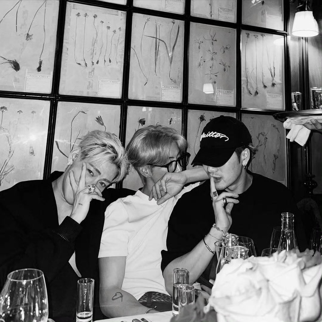 王嘉尔 / 段宜恩 / BamBam 在巴黎 📷巴黎男装周 ​​​