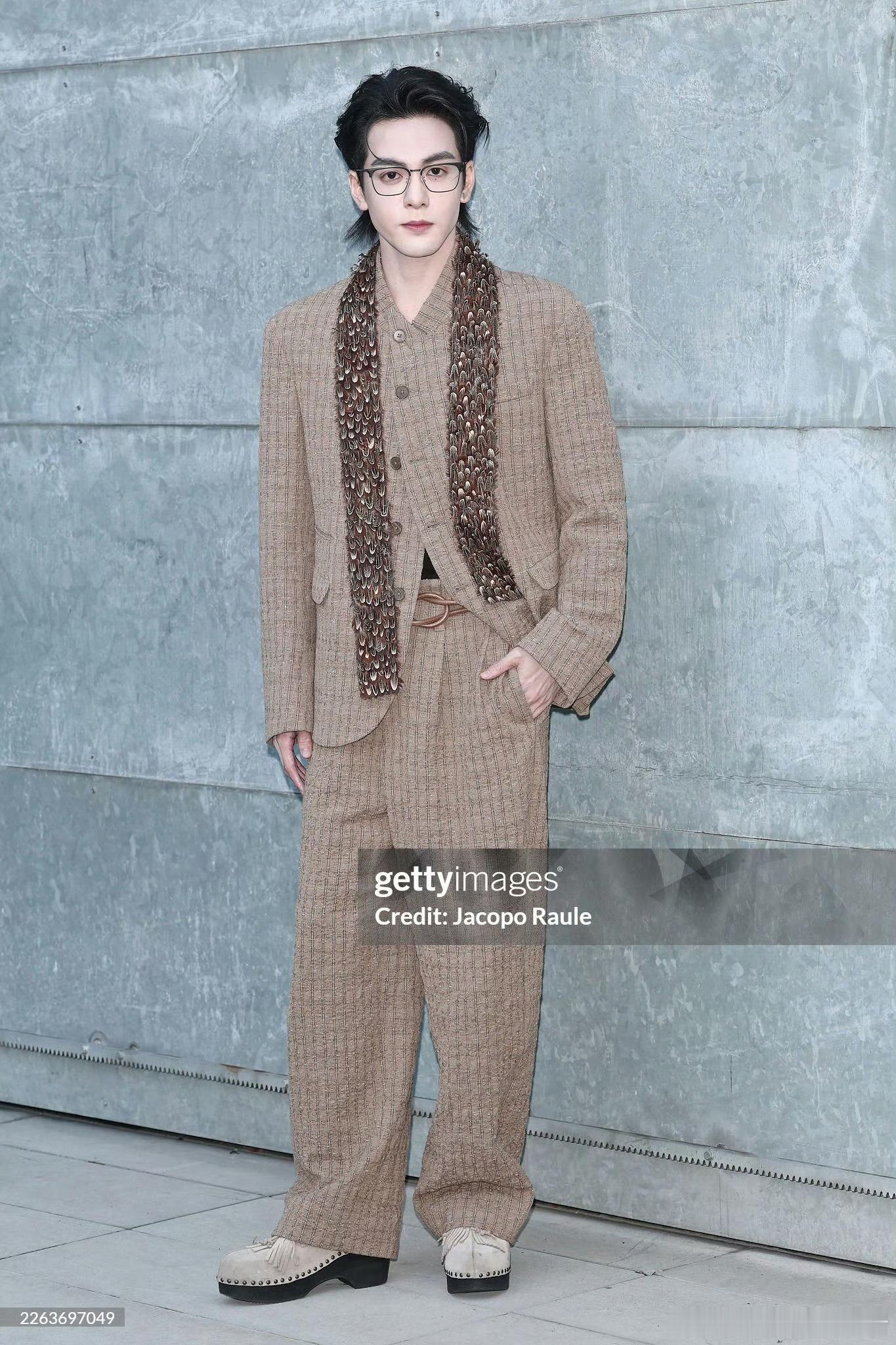 曾舜晞Armani大秀G社生图 