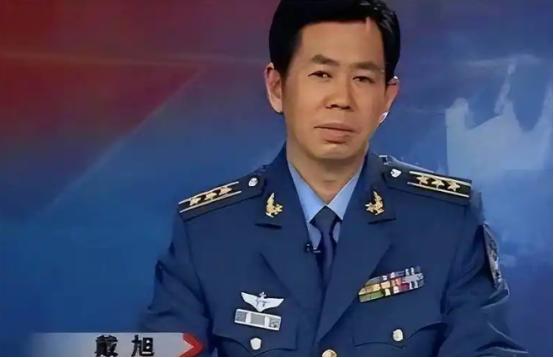 美国人现在连装都不装了！空军大校戴旭一声怒吼，彻底撕下了美国人的虚伪面具。一场没