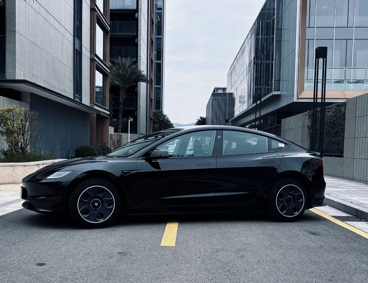 b1b 枪骑兵  换点低调的装饰