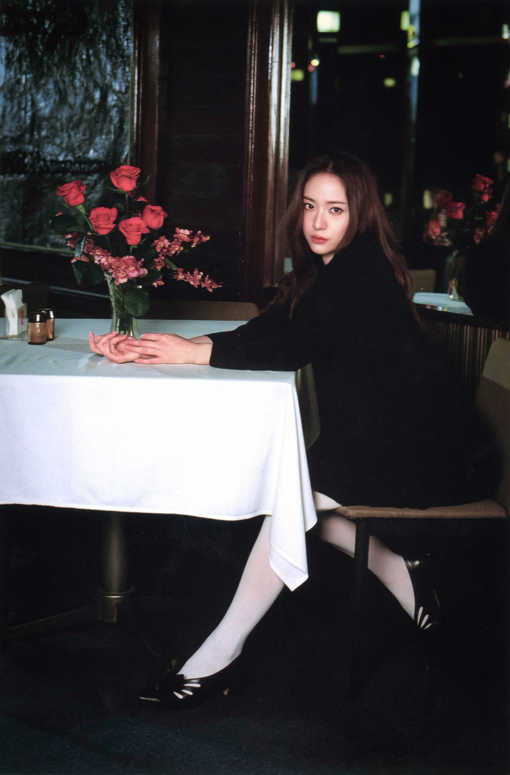 Krystal 明信片 ‎₊˚