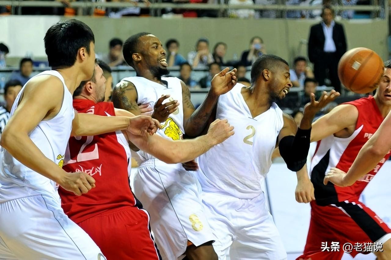 2025年11月11日，广东队92比73大胜辽宁队，成功闯入全运会男篮成年组决赛
