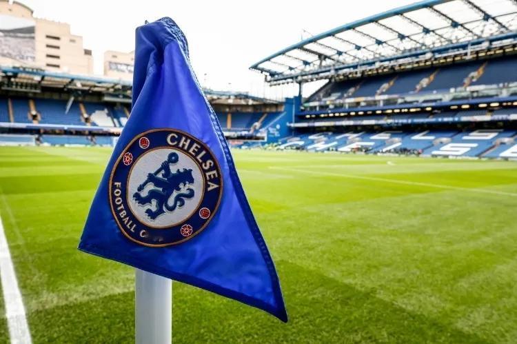 车子难挡巴黎！
切尔西在本届世俱杯一路顺风顺水，战胜洛杉矶FC、突尼斯希望、本菲