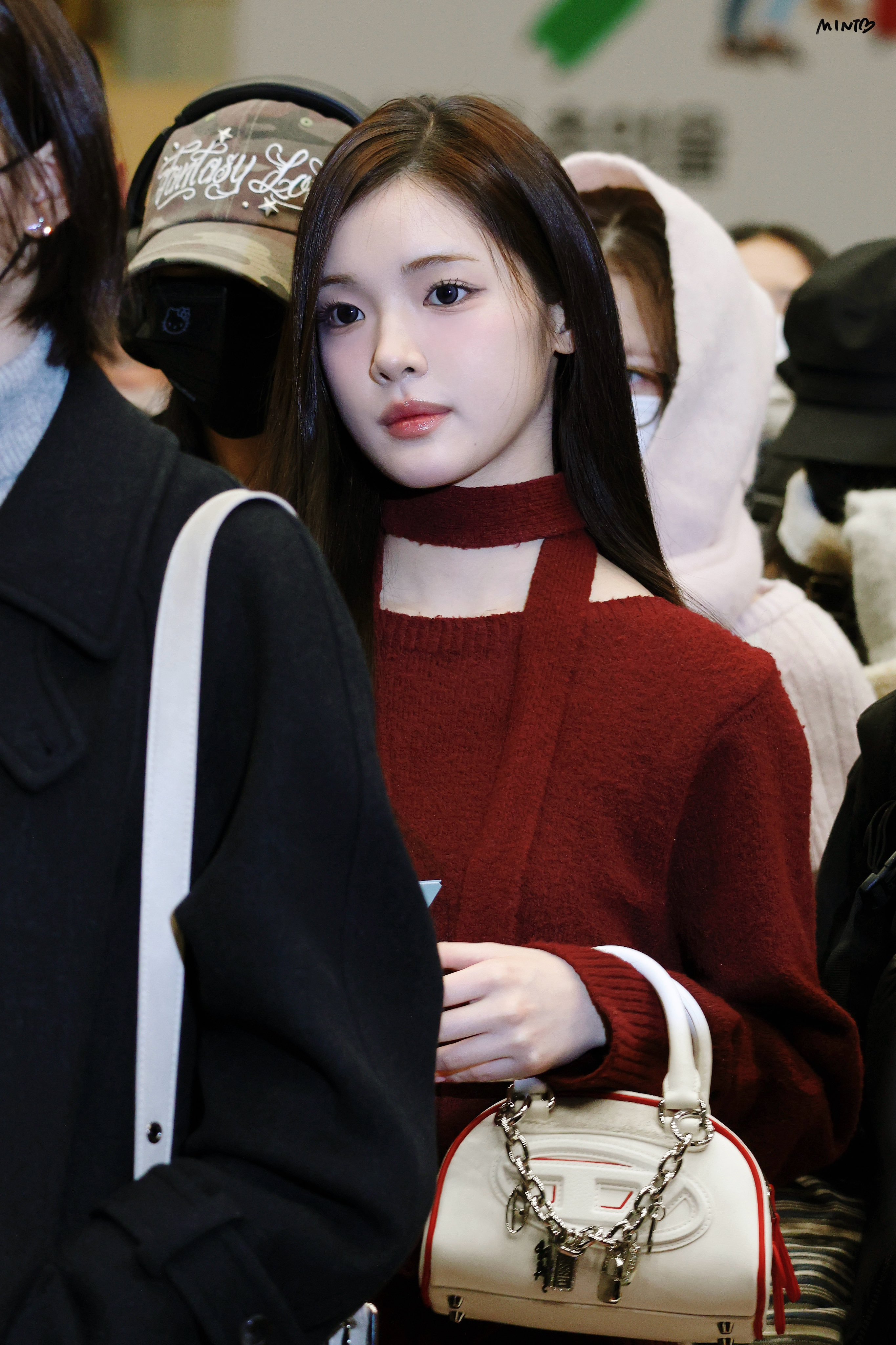 GMP🛫鲜艳漂亮的红玫瑰🌹./yours_yh/mintoreo0 