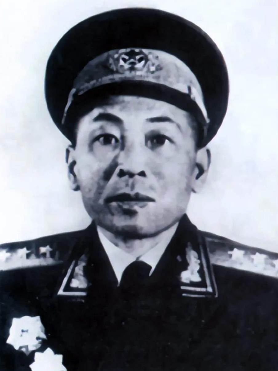 1938年 ，新四军一个营在宦塘河边埋伏了三个小时。日军辎重队一到，轻重火力全开