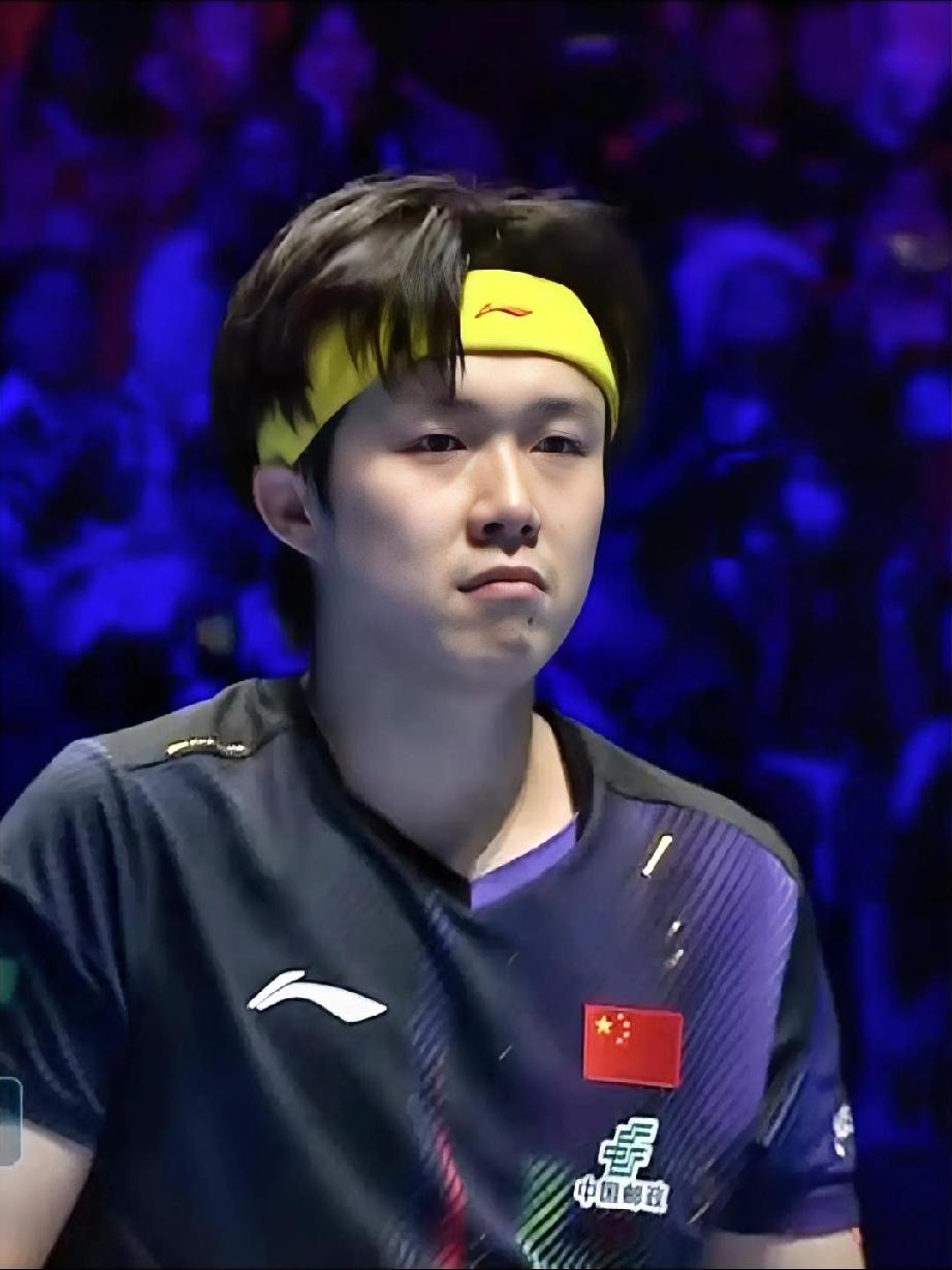 王楚钦，有网友说你上镜拍的丑
说第一次拍到这么不上镜的人
怀疑自己的镜头有问题