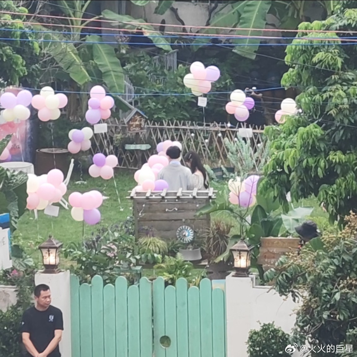 期待团综！杨超越董思成今天是太阳雨团综路透杨超越董思成团综路透