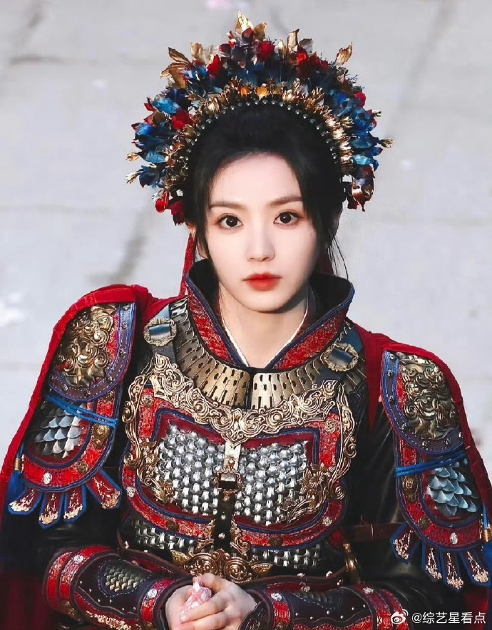 田曦薇簪花披甲女将军田曦薇武女一甜妹脸配将军甲，反差感直接封神！ 