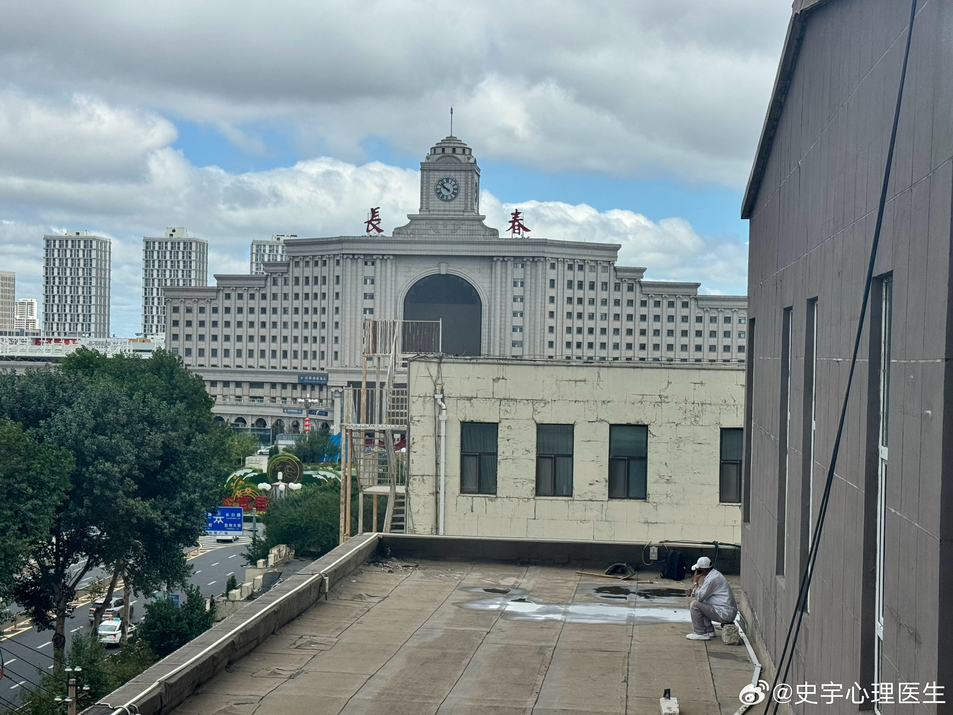最尊重立秋的城市出现了昨天37度，今天24度，穿夏天衣服冻到我了。 长春