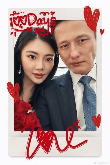 尹子维亲徐冬冬脸  他俩互动好自然 