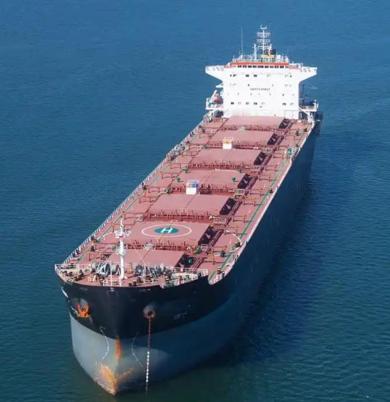 果不其然，美国终于对中国下手了。美国扣押的委内瑞拉第二艘油轮的船东原来是大国。我