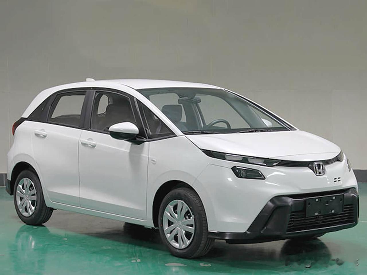 外观大变/配置提升！新款本田飞度有望2026年一季度上市，还会是你的菜吗？本田飞