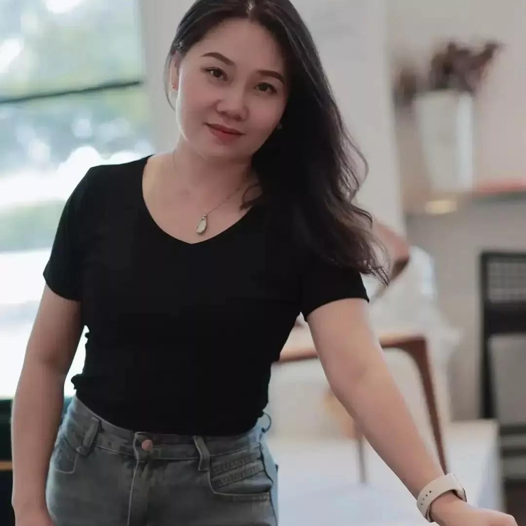 元气满满的一天从微笑开始😊