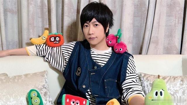 【阿信方否认秘婚助理】相信音乐回应阿信秘婚助理传闻 据台媒，近日网传五月天阿信保