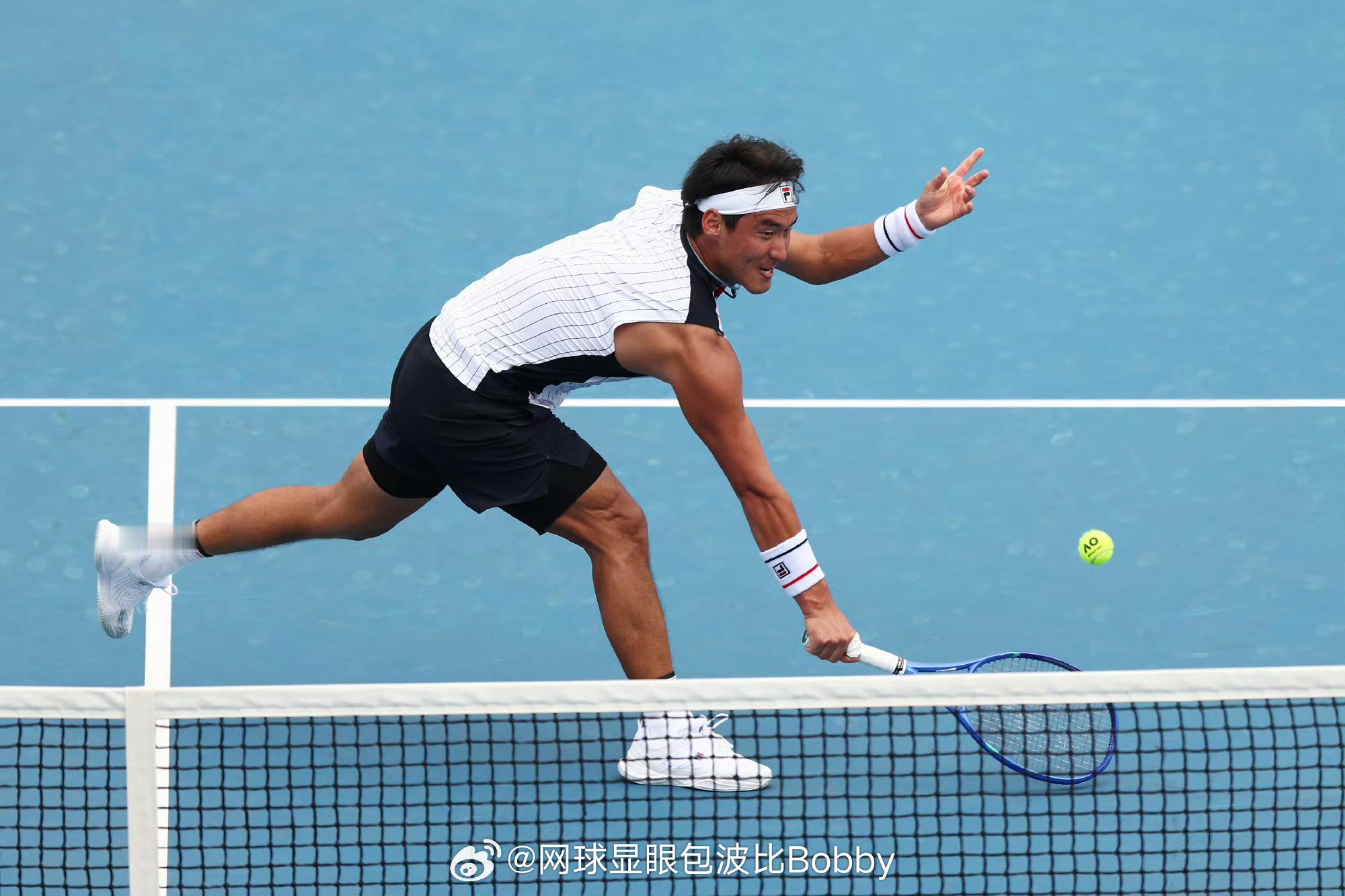 布云朝克特止步澳网男单首轮布云朝克特0比3沙波瓦洛夫澳网男单首轮，🇨🇳中国一