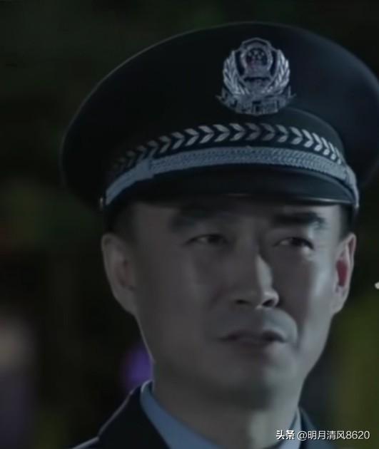 贪心让自己陷入困境

曾经在电视连续剧《人民的名义》中爆火的，公安局长"程度"扮