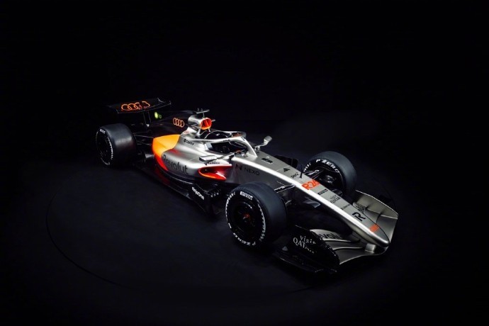 AUDI发布首款F1赛车 1月21日，据汽车之家消息，AUDI Revolut 