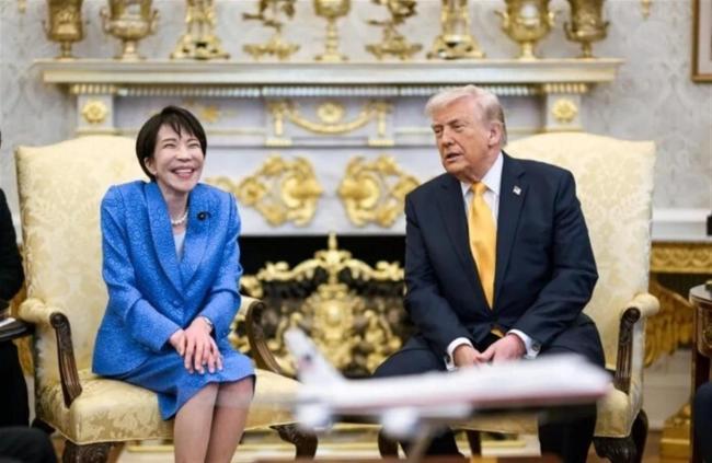 特朗普联手日本掏出数百亿美元砸外汇市场救下日元，转头却拿“珍珠港事件”再次羞辱高