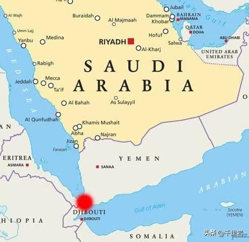 拖鞋军听说美国要解决霍尔木兹海峡封锁的问题很兴奋。
这个游戏好像很好玩哎？！
哥