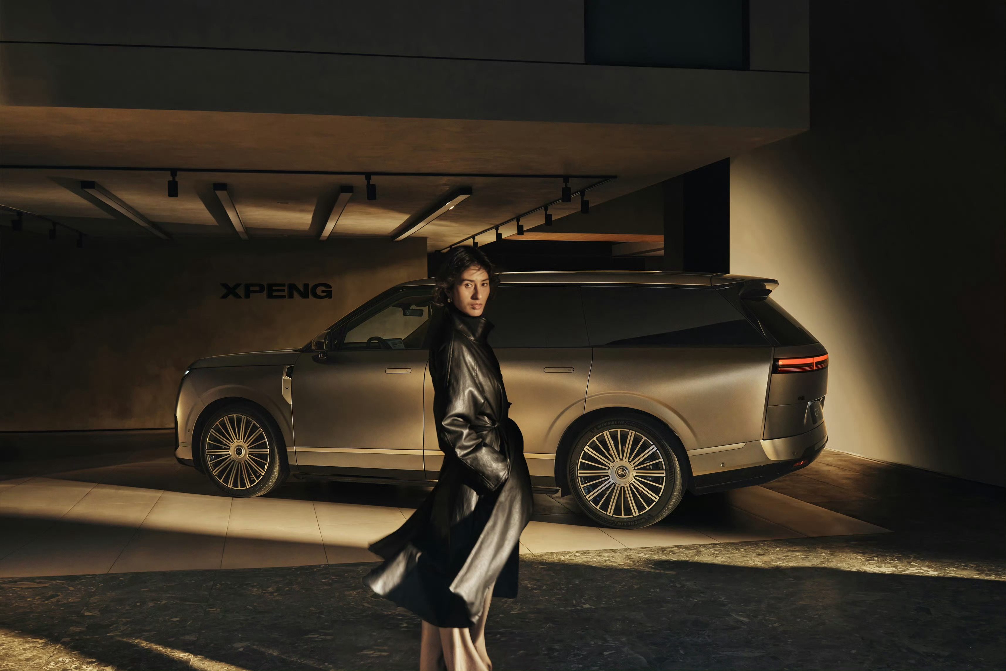 新科技旗舰小鹏GX来了小鹏GX，新科技旗舰，终于来了！G是伟大，X是探索。面向物