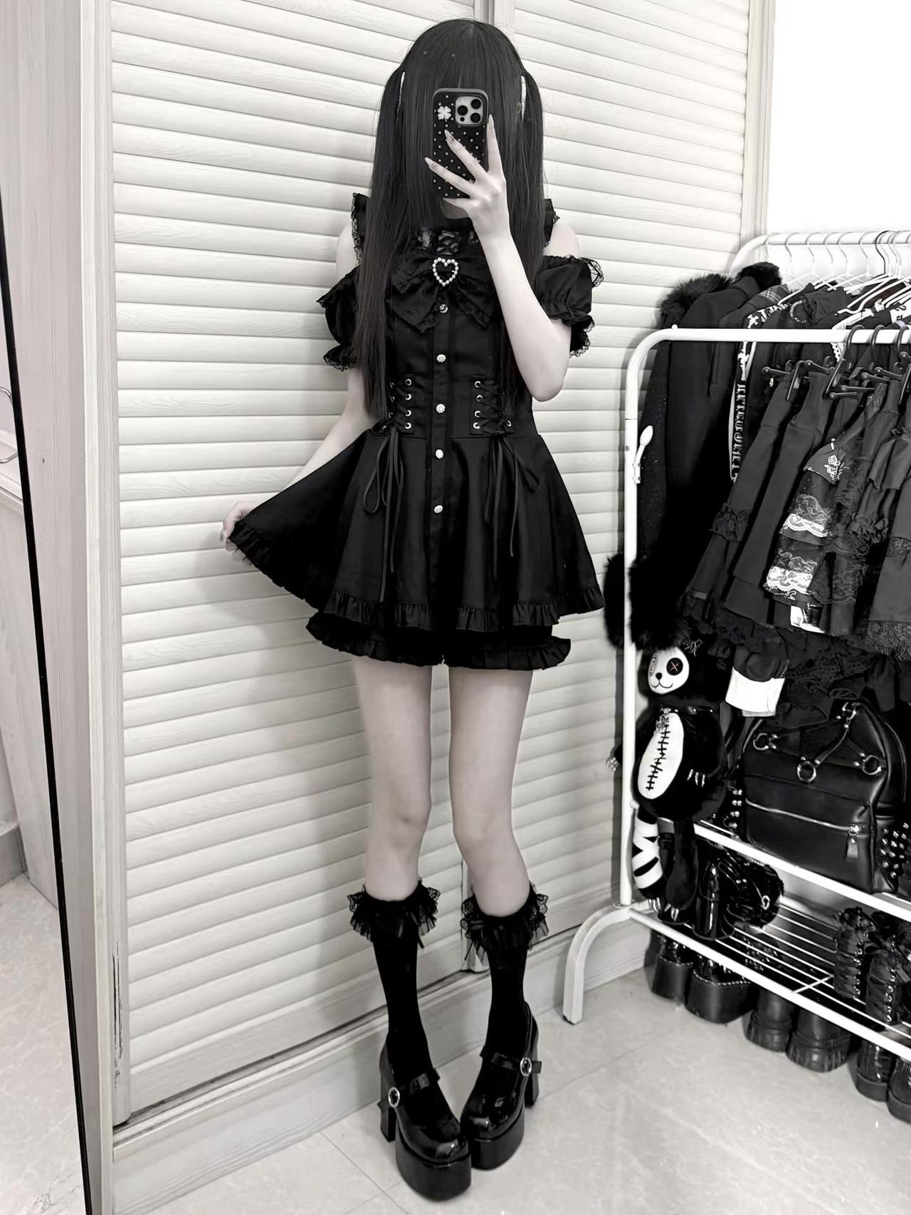 宝宝们好热情！黑色小码🈚️了！在努力补🔥！量产型 日系穿搭 亚文化 少女感穿