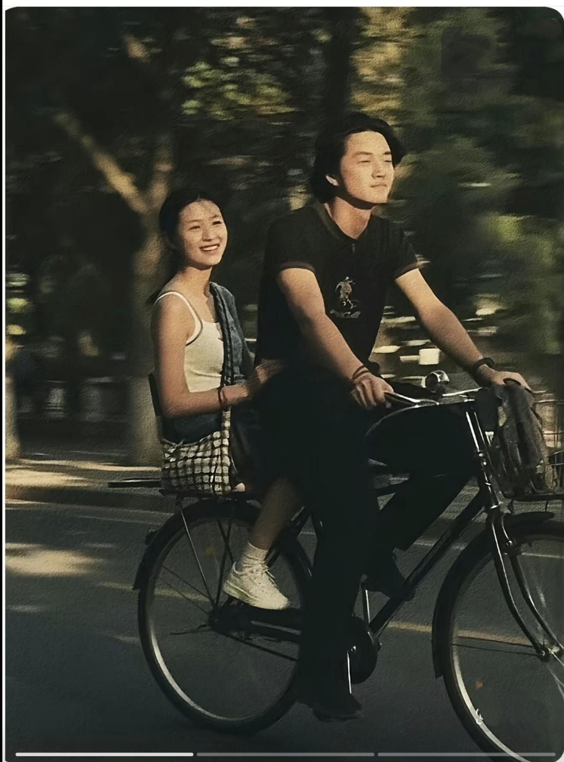 回忆一下，在你的青春里有过这一幕吗？
