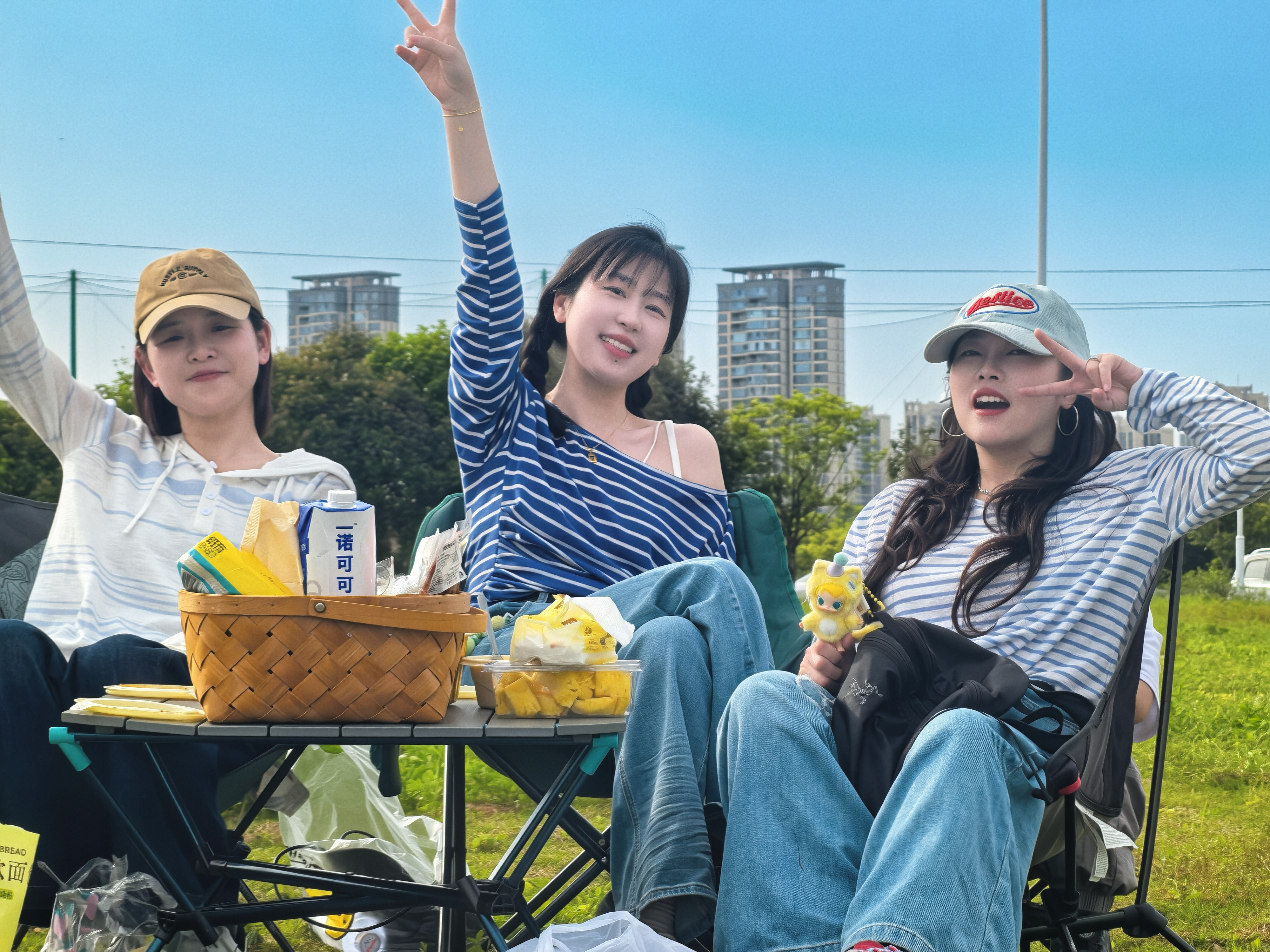 女孩子的开心很简单✌️ 