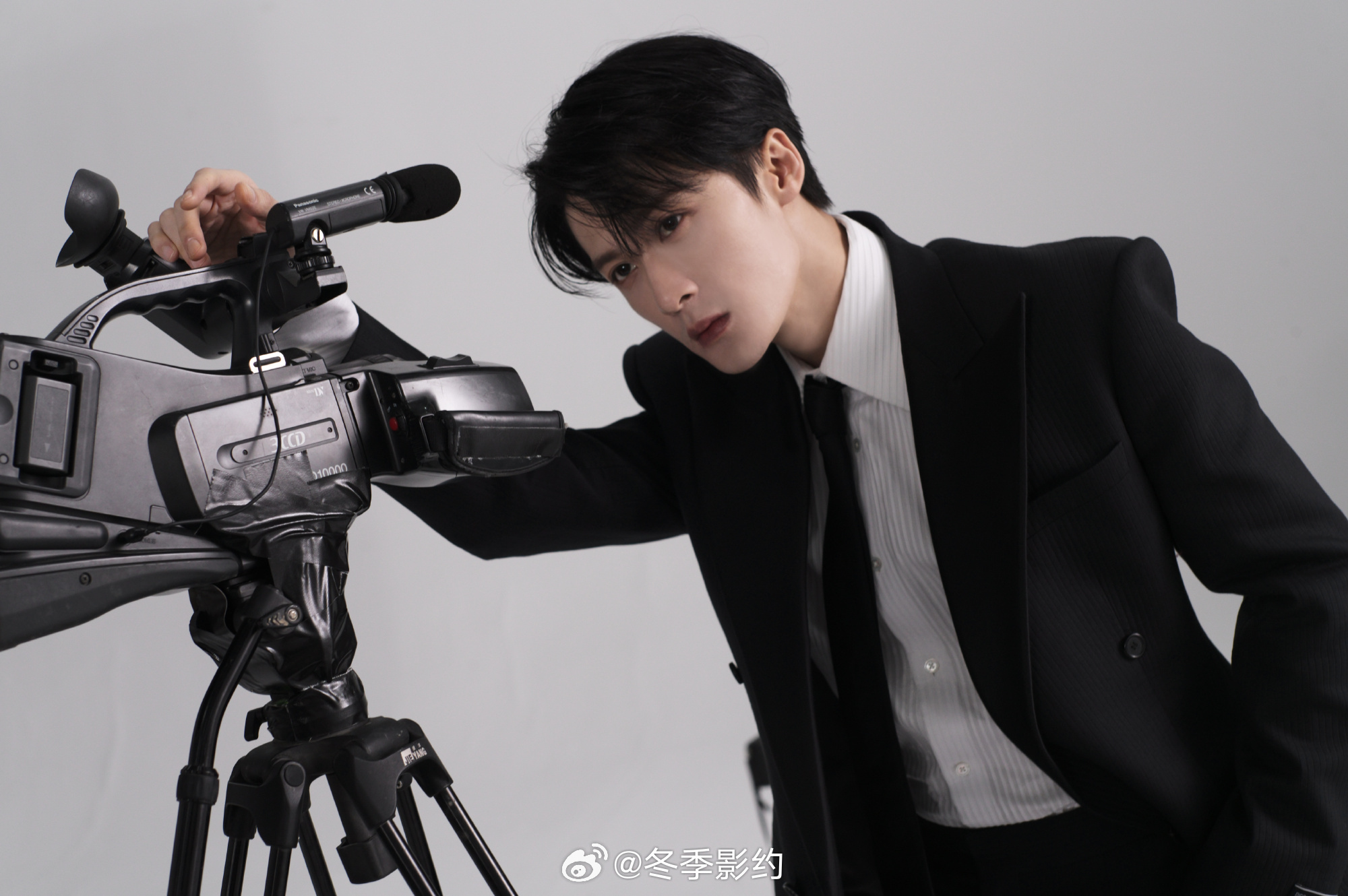 檀健次解锁北影节新身份檀健次北影节宣推大使 檀健次又解锁新身份了，从表演嘉宾到评