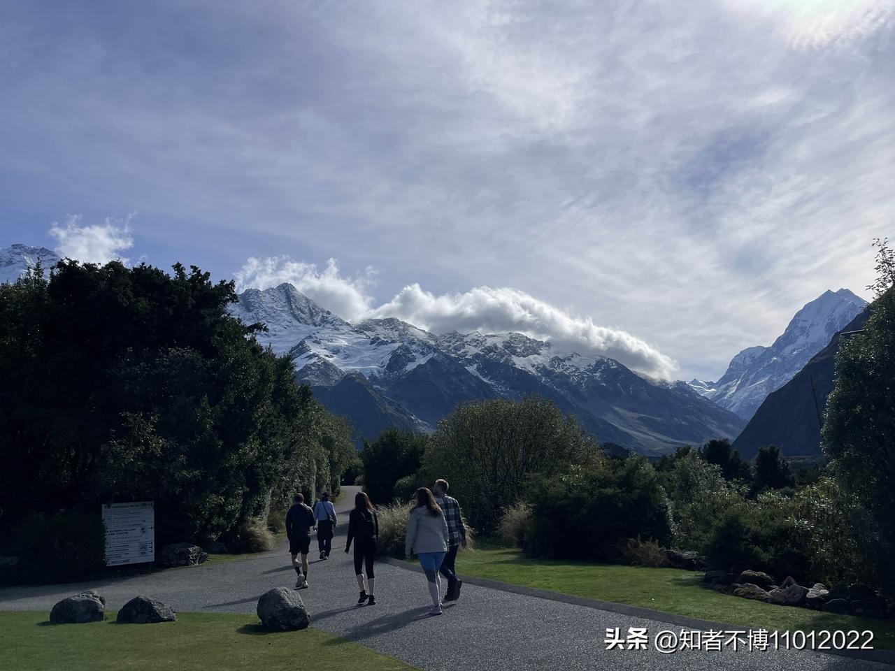 陪国际友人步行游大美天津的核心区。
就在刚刚过去的周日，花了整整一天的时间陪国际