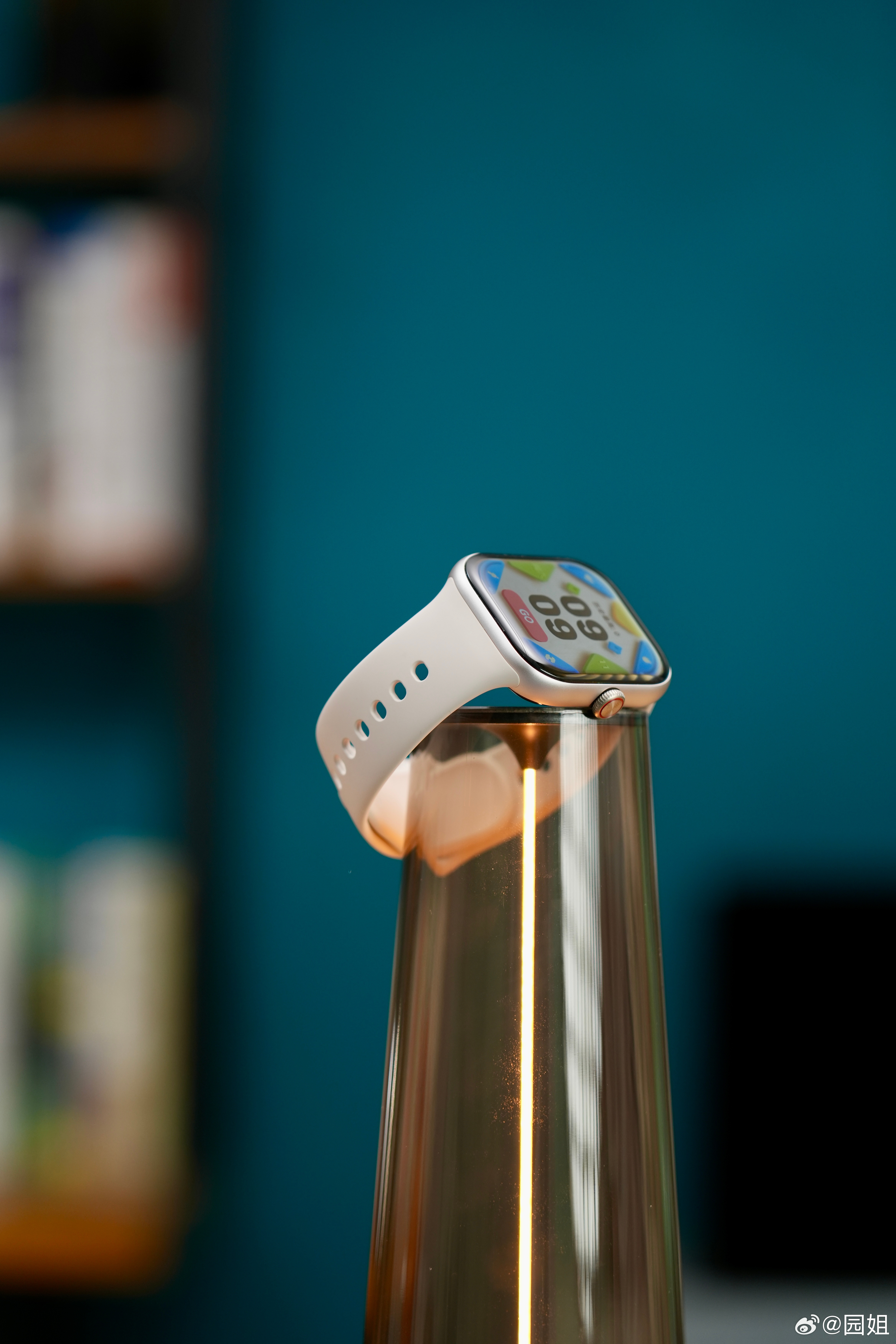 vivo WATCH GT2，对于智能手表很多人关心的都是续航，那这款最长33天