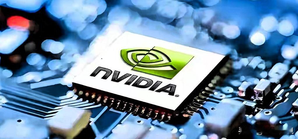 美国批准了！
当地时间1月13日，美国政府批准英伟达向中国出口其人工智能芯片H2